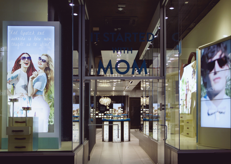02 WD Luxottica - MOTHER DAY 2015 05 12