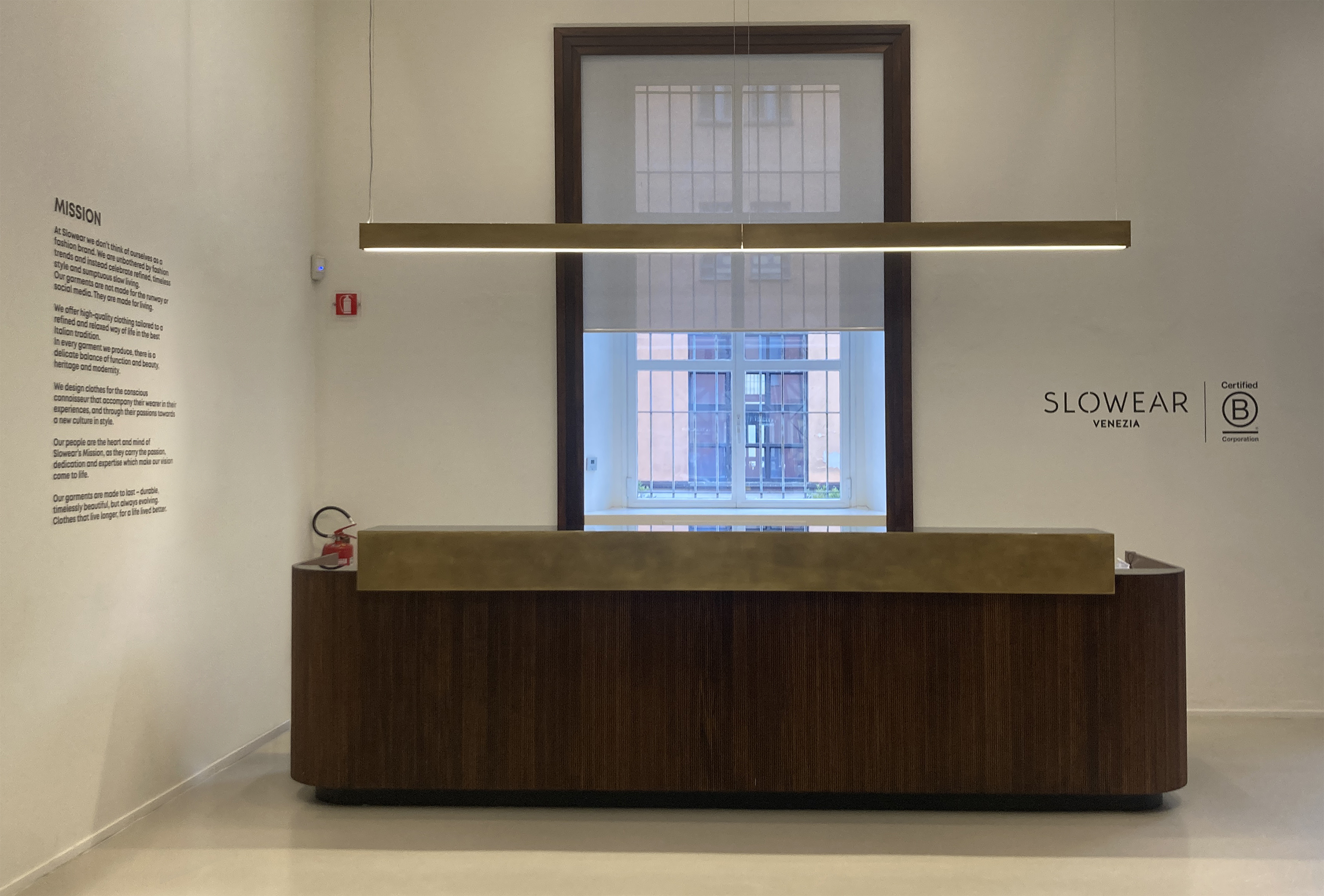 desk